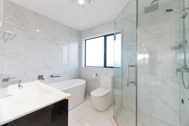 56 Taikura Avenue Red Beach_18