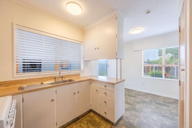 2/17 Ranfurly Street_5
