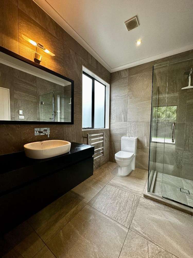 100a Cyril French Drive Flat Bush_12