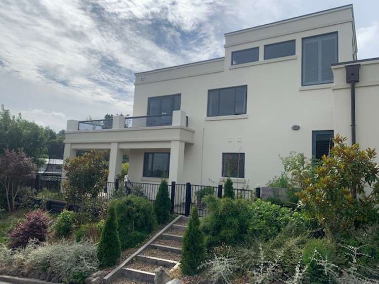 1 Benjamin Lane Huntsbury_0