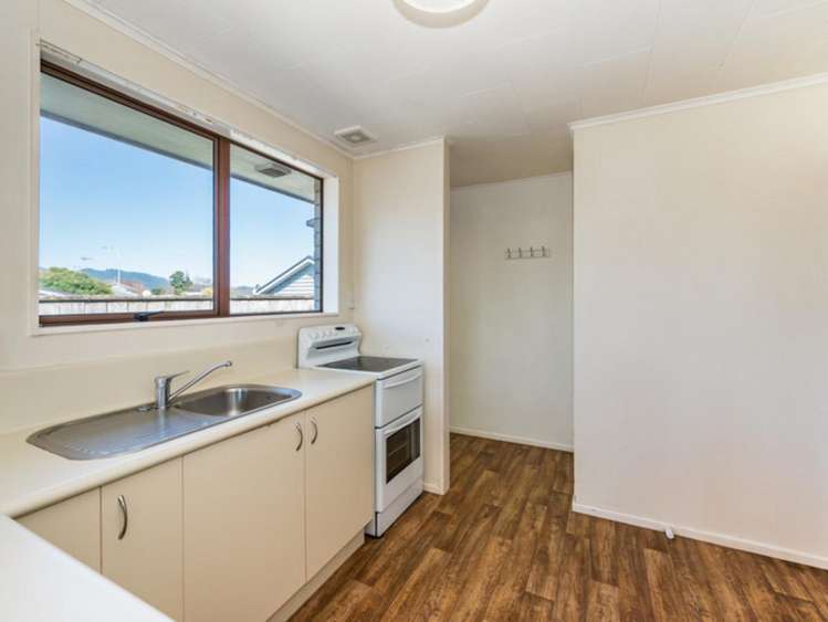 62a Mazengarb Road Paraparaumu Beach_10