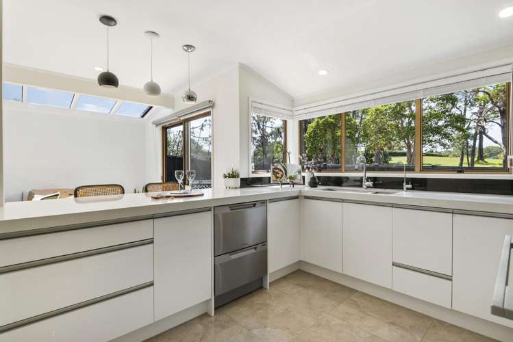 86 Becroft Drive Forrest Hill_9