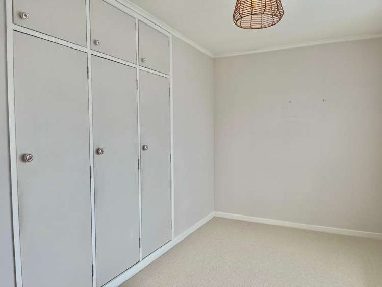 565 Hillsborough Road Mount Roskill_12