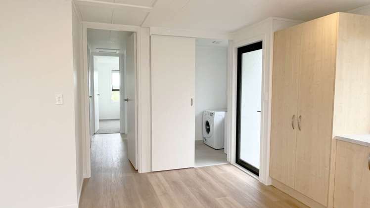 140 Batty Road Kingseat_15