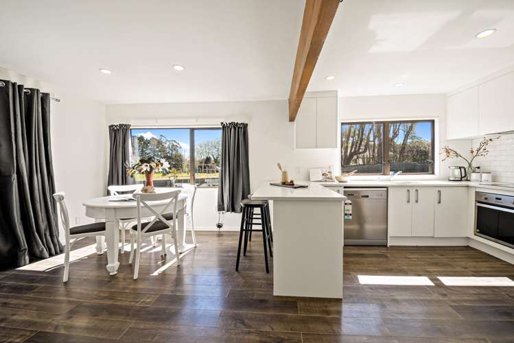 45 Fitzherbert Avenue West Harbour_10