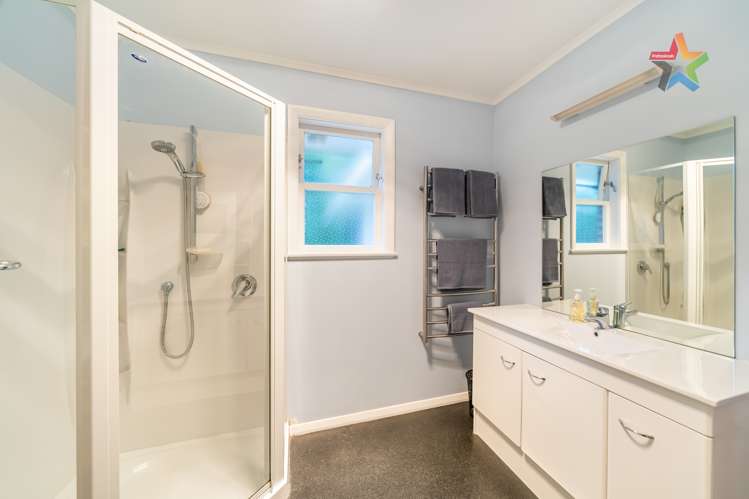 81 Horoeka Street Stokes Valley_16