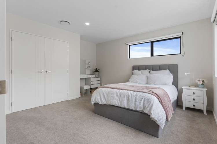 70 Symes Drive Red Beach_13