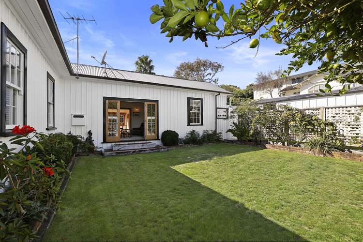 84 Pendarves Street New Plymouth Central_10