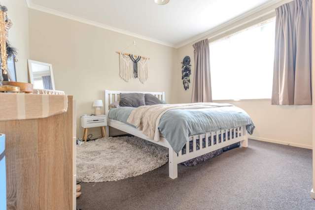 1/108 Old Farm Road Hamilton East_2