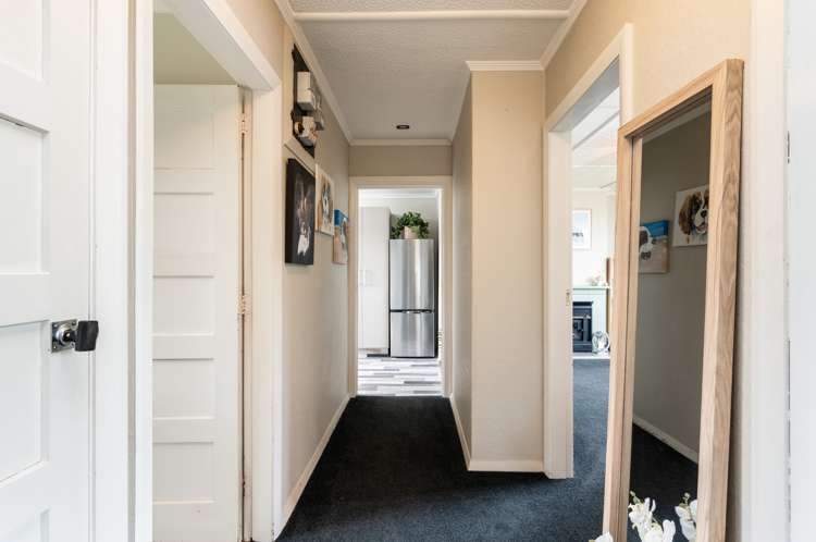 12 Freyberg Avenue Sawyers Bay_8