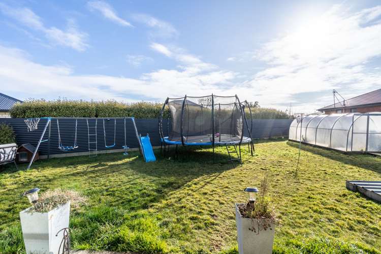 39 Lithgow Place East Glengarry_16