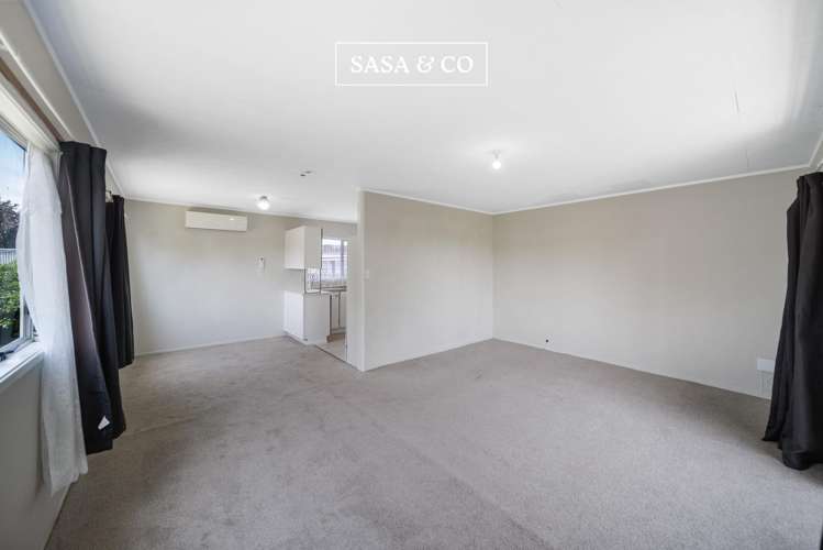2/6 Bundena Place Clendon Park_4