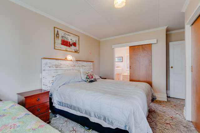 17 Dawson Street Pahiatua_4