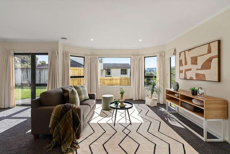 69 Joseph Banks Drive Whitby_2