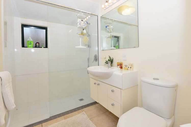 254a Beach Road Campbells Bay_13