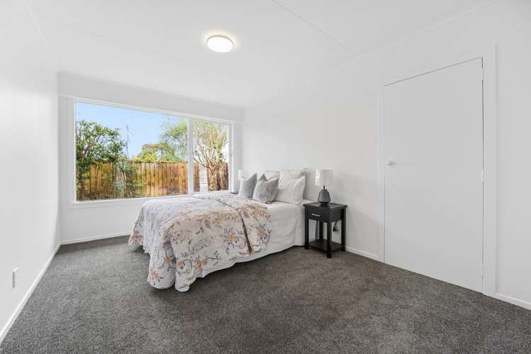 17 Edgerton Road Te Atatu Peninsula_9
