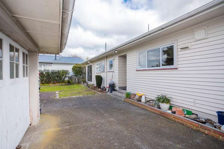 272 High Street Dannevirke_19