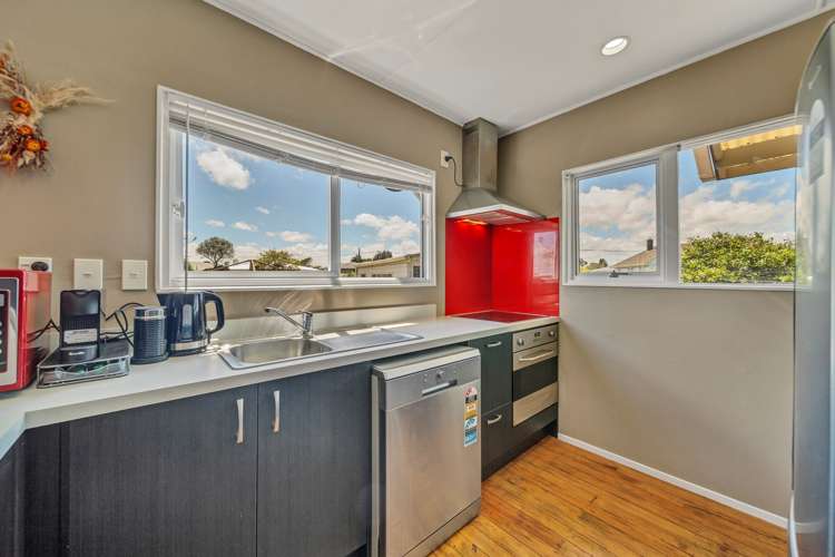 6 Pacey Avenue Hawera_1