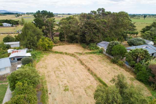 Owner Needs Sold - Bring all Offers!