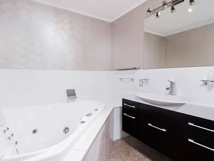 8 Cherry Court Wanaka_6