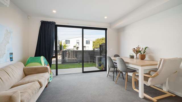 2/24 Percy Street Phillipstown_3