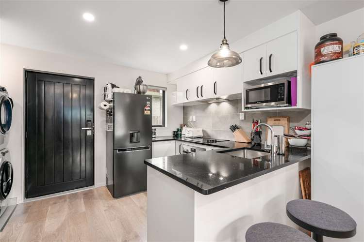 13/115 Swanson Road Henderson_7