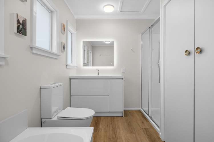 54 Blankney Street Hornby_11