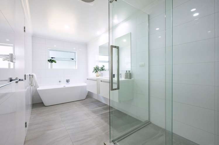106 Captain Scott Road Glen Eden_12