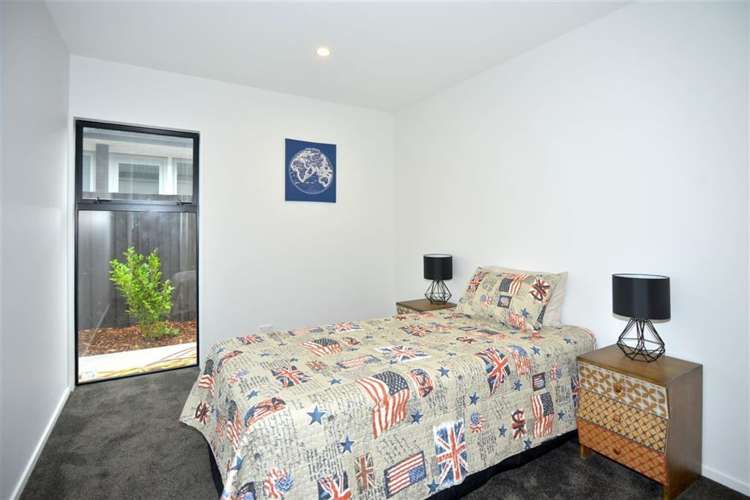 8 Langer Road Lincoln_11