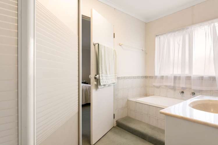 27 Luculia Drive Mount Maunganui_10