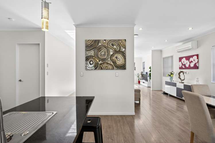 63 Silvana Drive Mission Heights_11