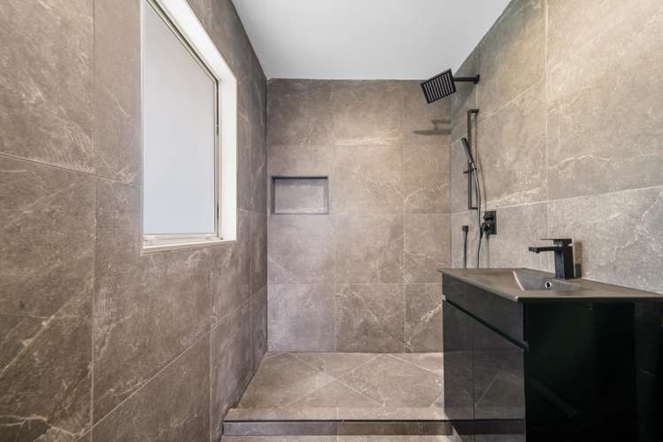 13 San Martin Place Goodwood Heights_12