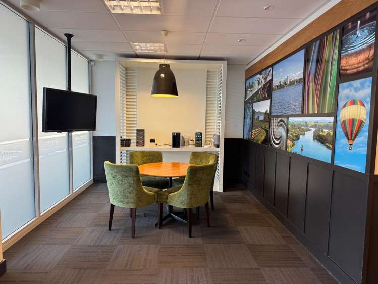 411-415 Victoria Street Hamilton Central_1