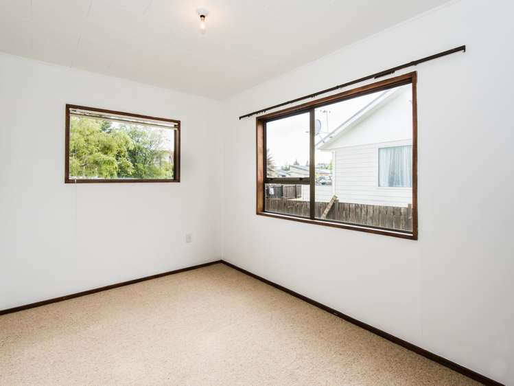 47 Oregon Drive Kelvin Heights_5