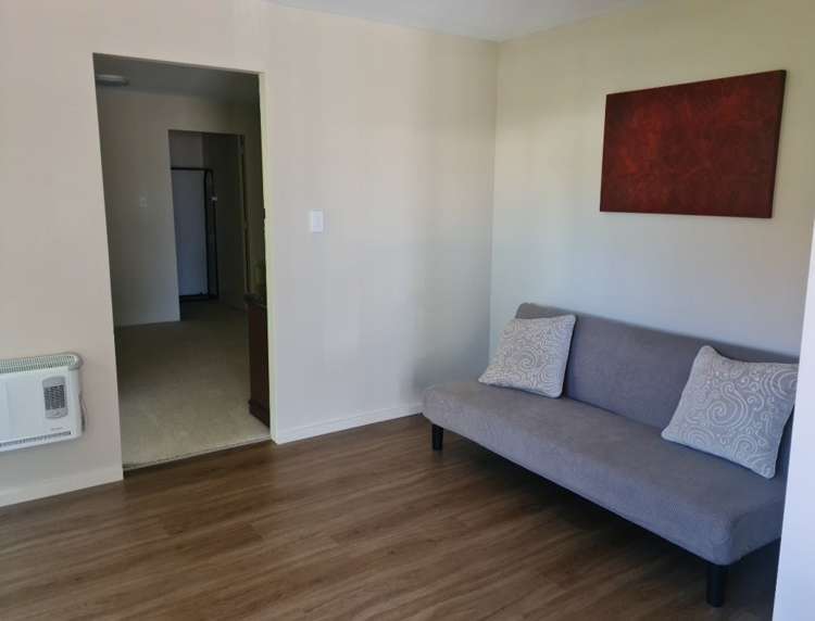 9 Kaikoura Street Maupuia_5