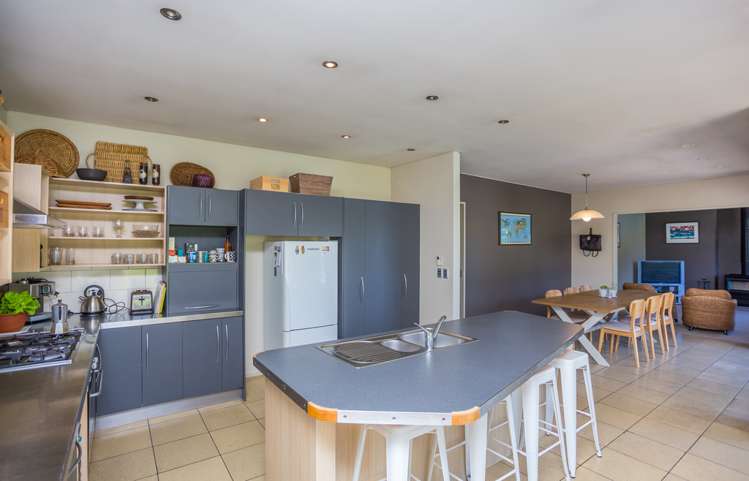 39a Lloyd George Road Wainui_10