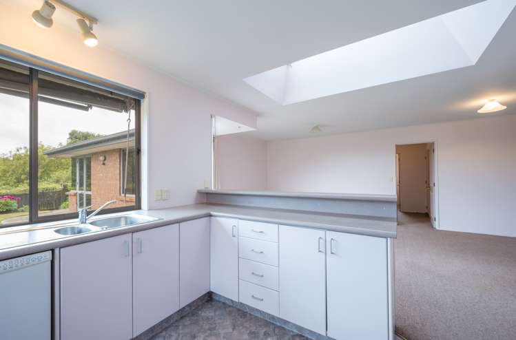 5 Wordsworth Place Stoke_6