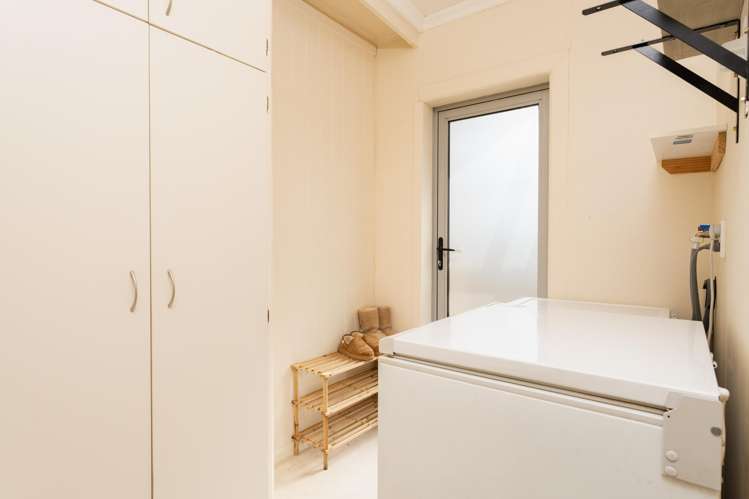 7 Dalrymple Street Pine Hill_14