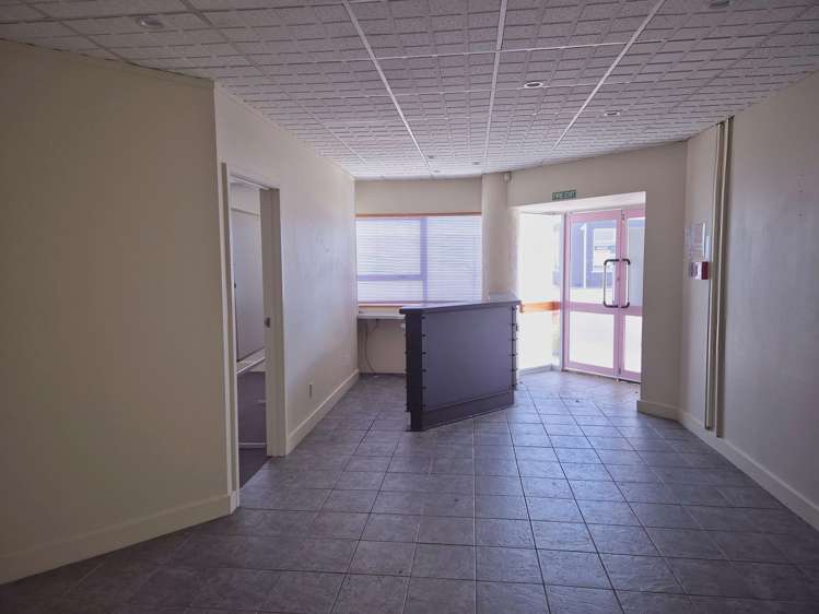 2/74 Grey Street Palmerston North Central_2