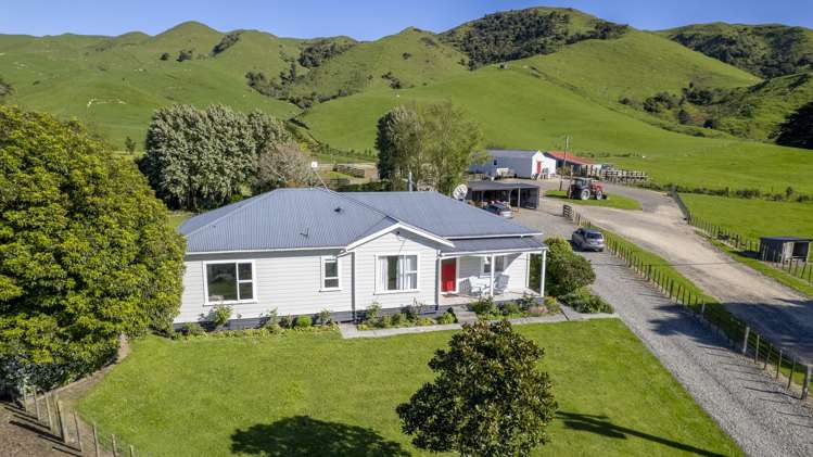 73 Hall Road Eketahuna_5