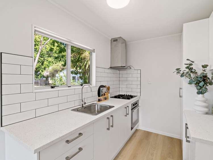 2/24 Frances Street Manurewa_9