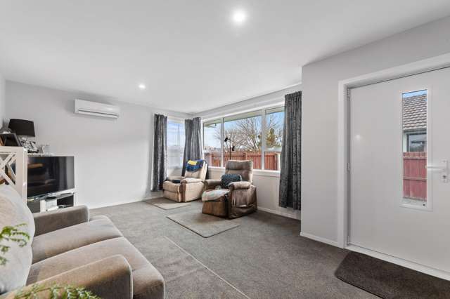 51 Farquhars Road Redwood_3