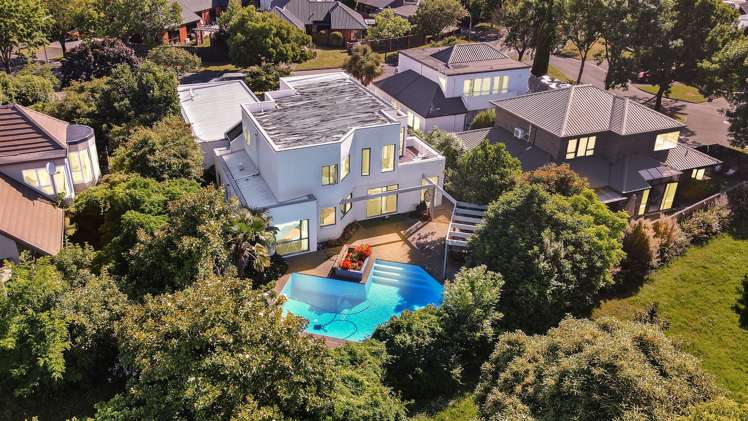 9 Brockhall Lane Avonhead_29