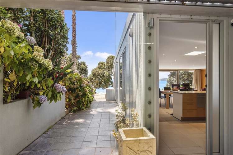 3/31 Sanders Avenue Takapuna_5