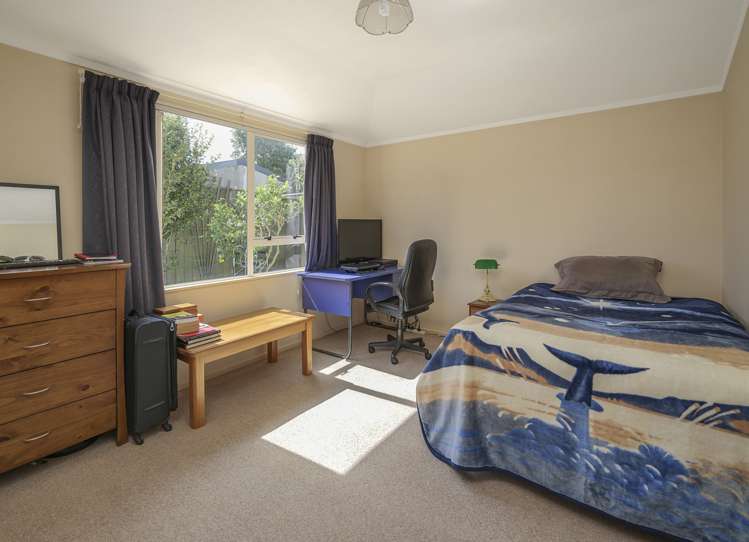 2/81 Kingsford Drive Stoke_7