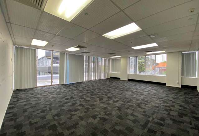 62 Anzac Street Takapuna_4