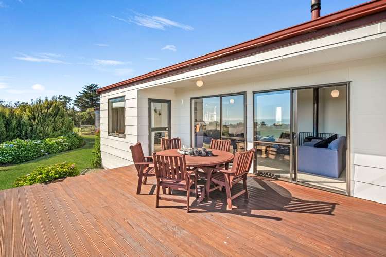 385 Cathedral Road Domett_8