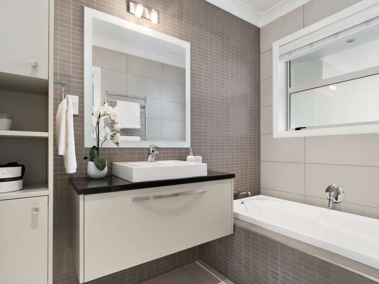 37 Glenmonarch Place Pyes Pa_18