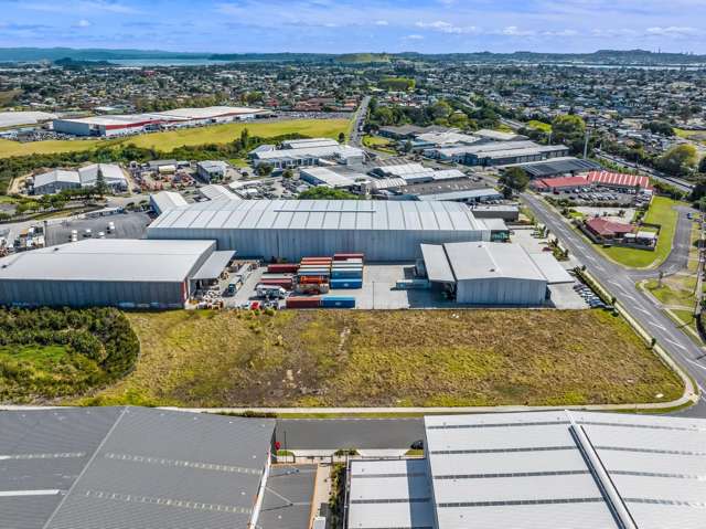 76 Tidal Road Mangere_3
