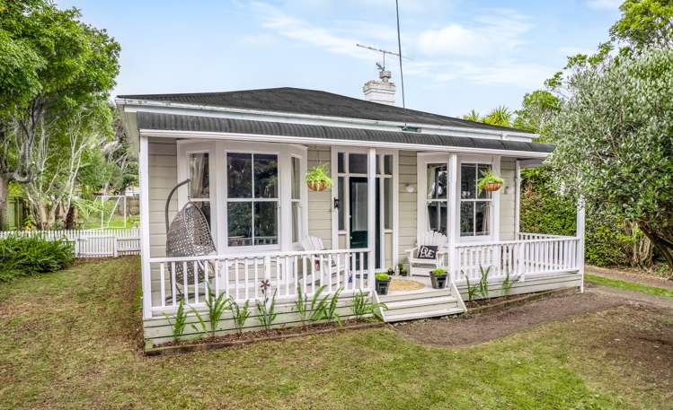 30 Hinemoa Street Paraparaumu_18